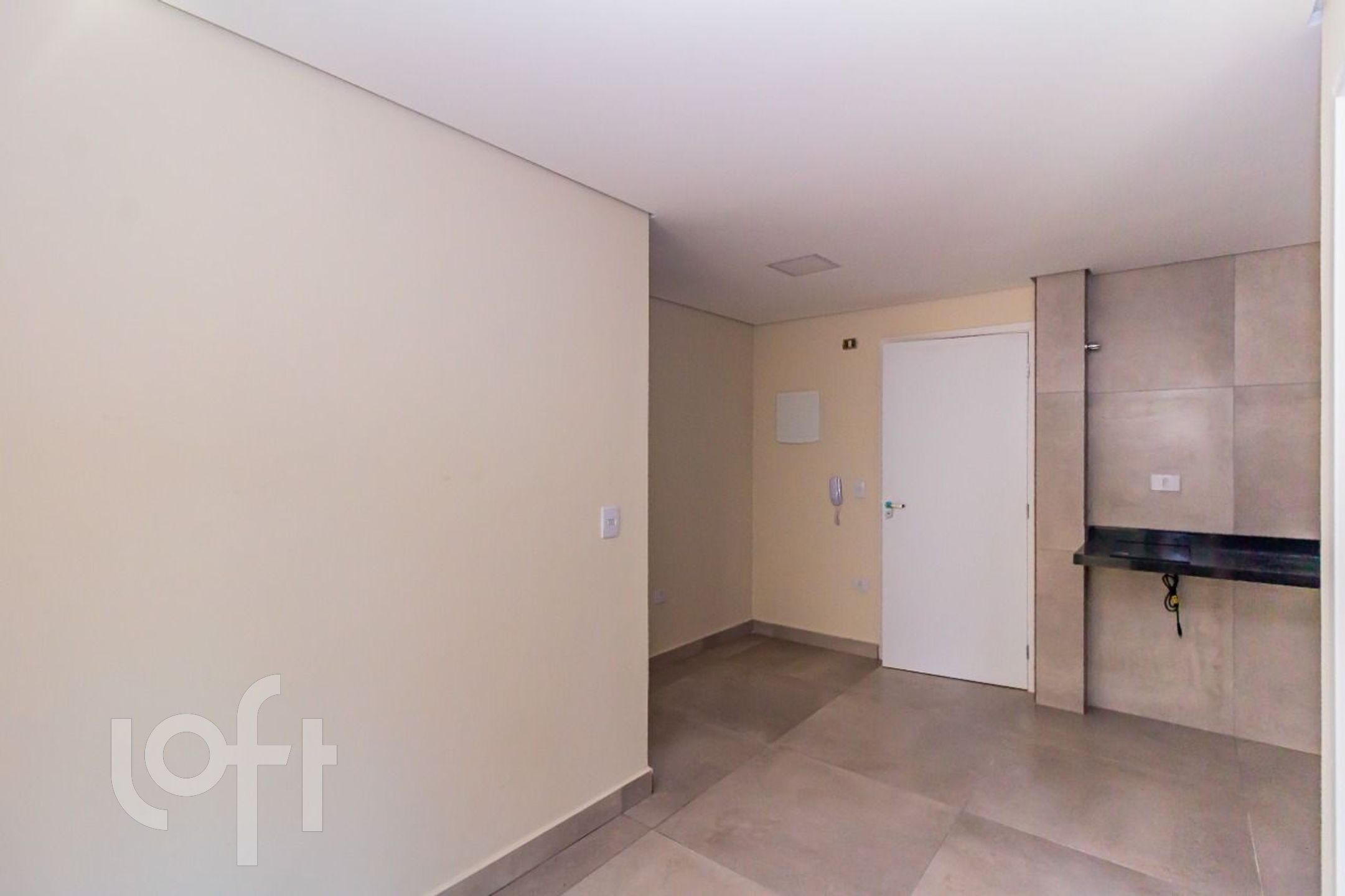 Apartamento à venda com 2 quartos, 37m² - Foto 16