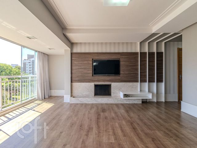 Apartamento com 129m², 3 dormitórios, 3 suítes, 2 vagas, Jardim Europa em Porto Alegre
