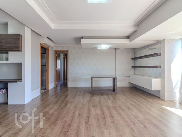 Apartamento com 129m², 3 dormitórios, 3 suítes, 2 vagas, Jardim Europa em Porto Alegre