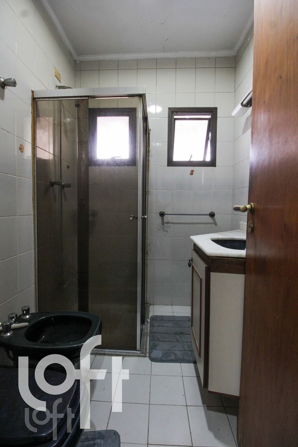 Apartamento à venda com 4 quartos, 220m² - Foto 3