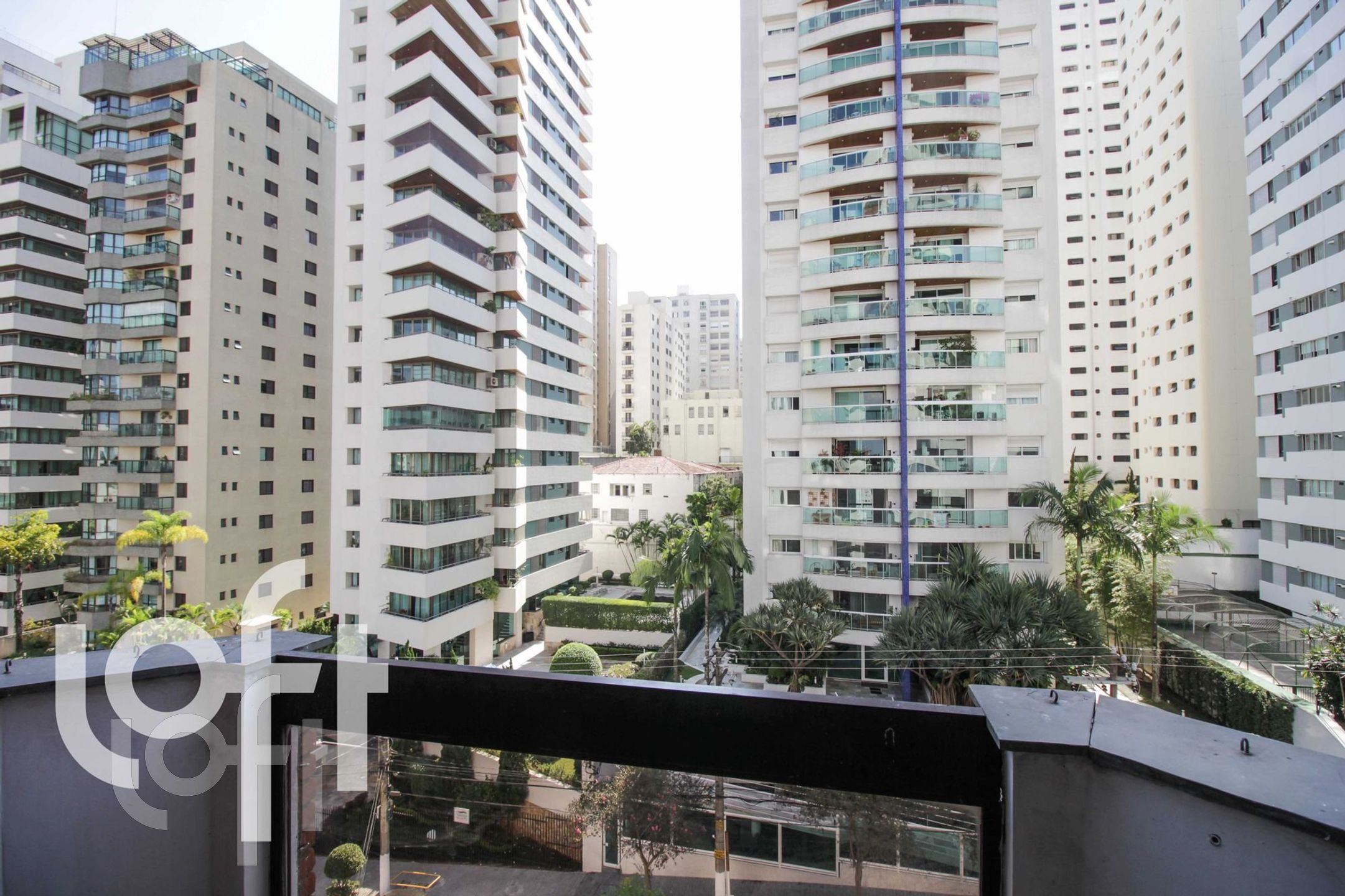 Apartamento à venda com 4 quartos, 220m² - Foto 28