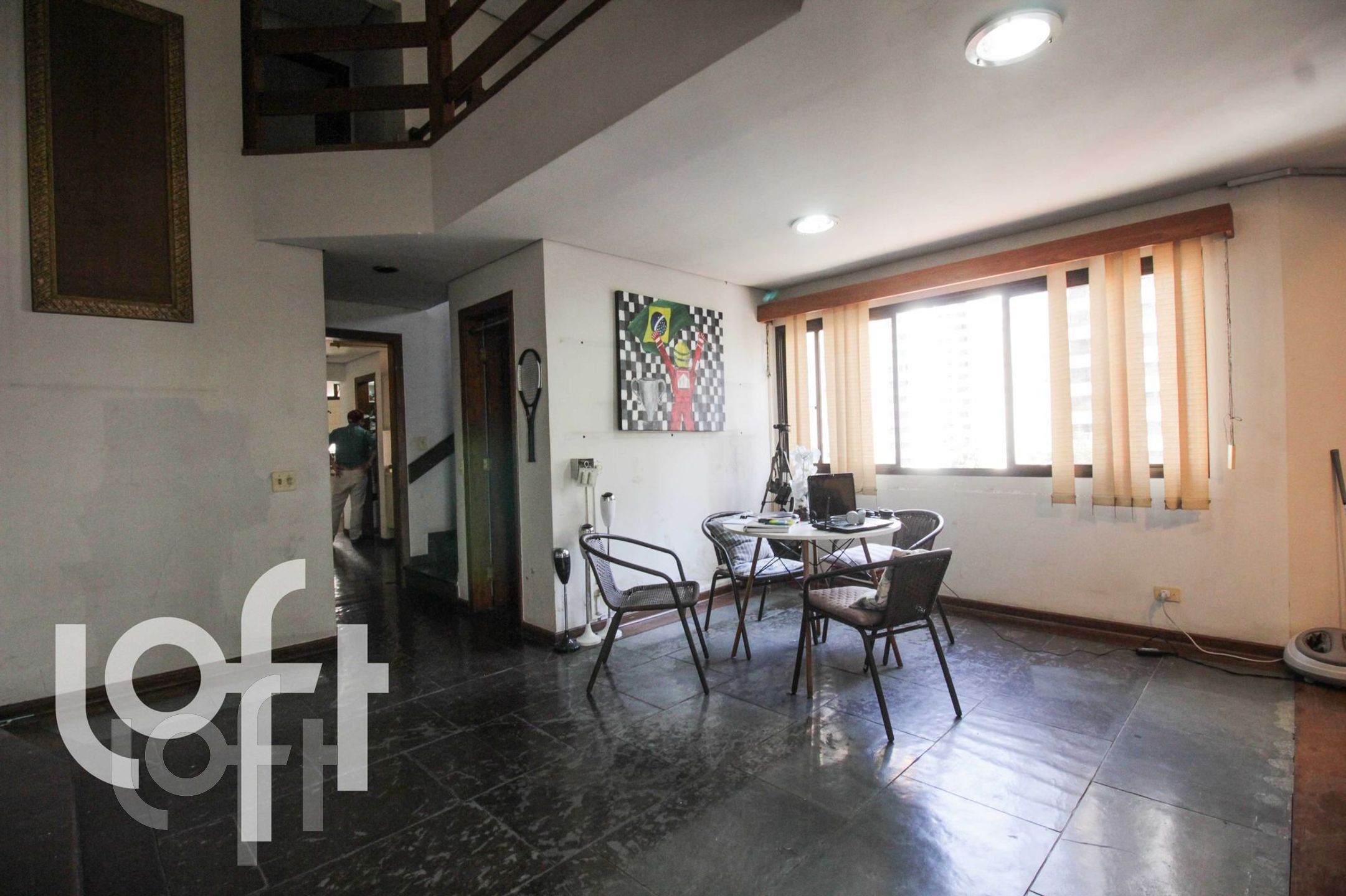 Apartamento à venda com 4 quartos, 220m² - Foto 26