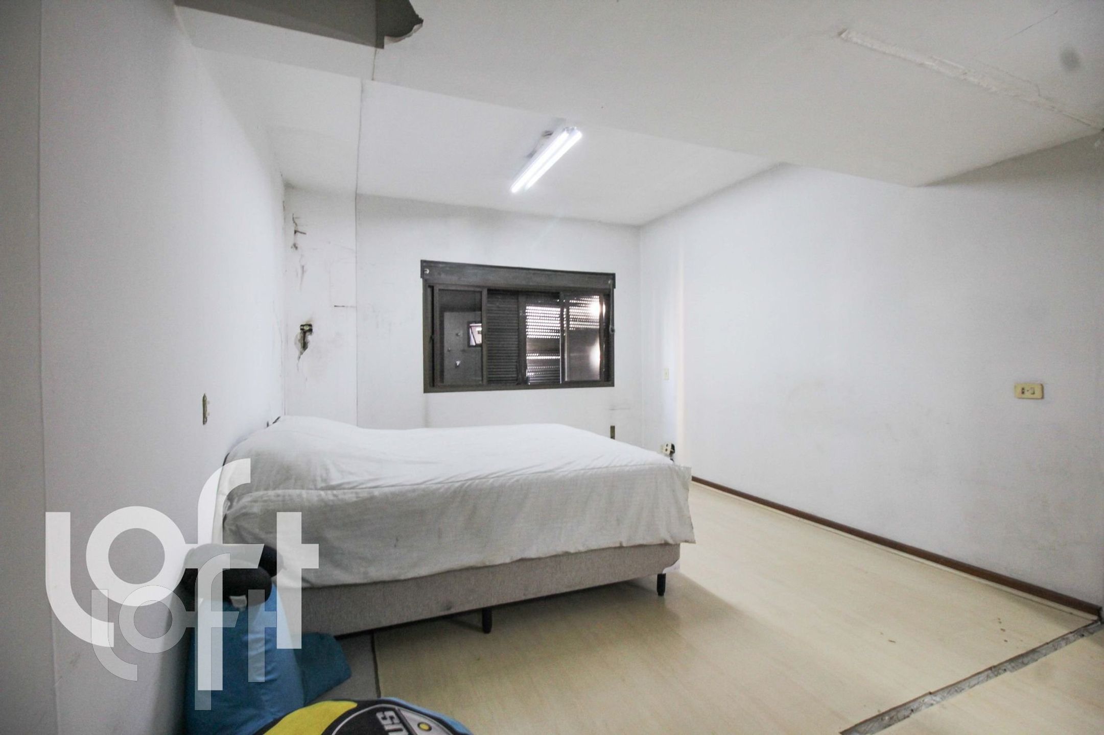 Apartamento à venda com 4 quartos, 220m² - Foto 40