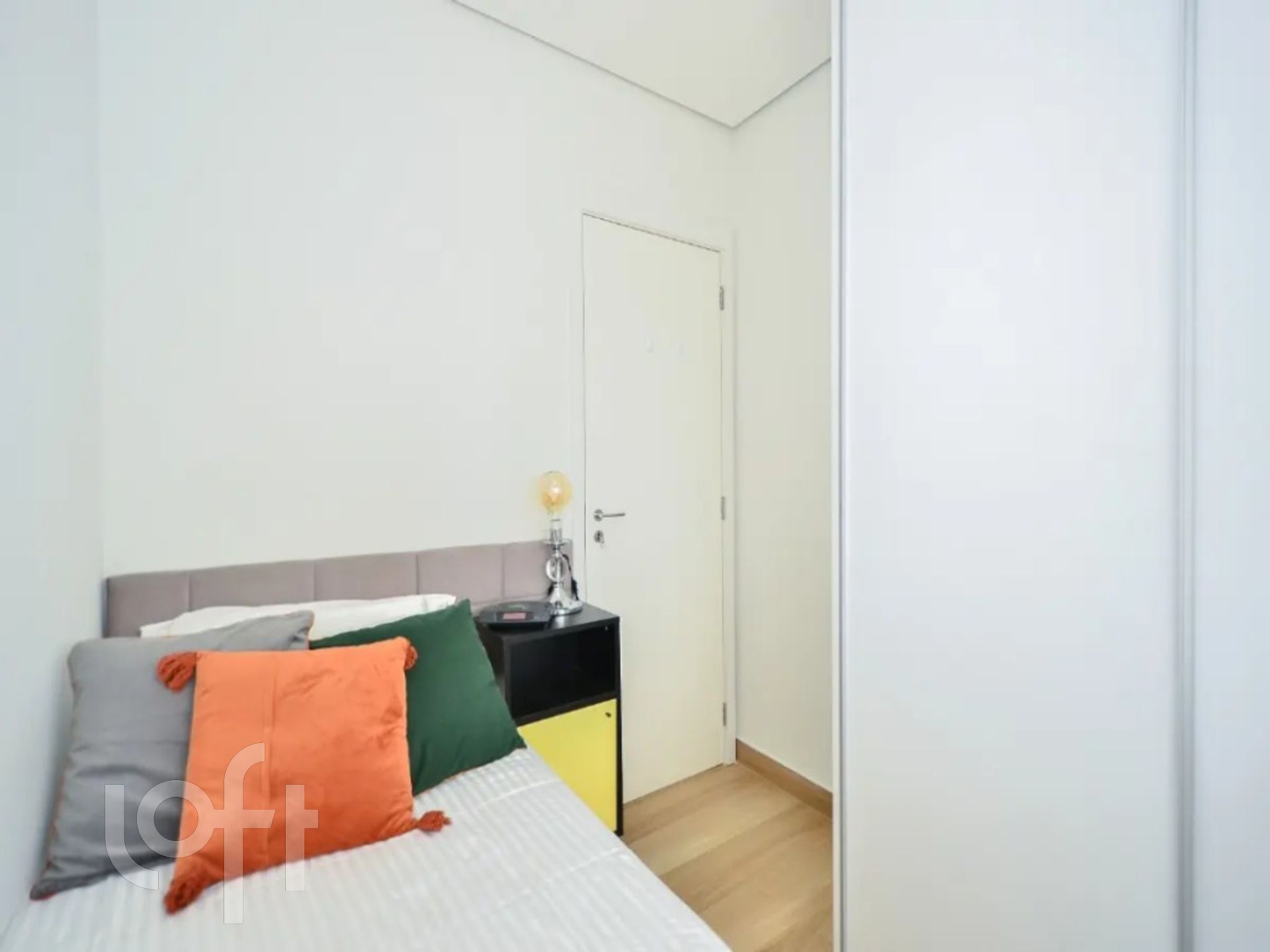 Apartamento à venda com 2 quartos, 68m² - Foto 23