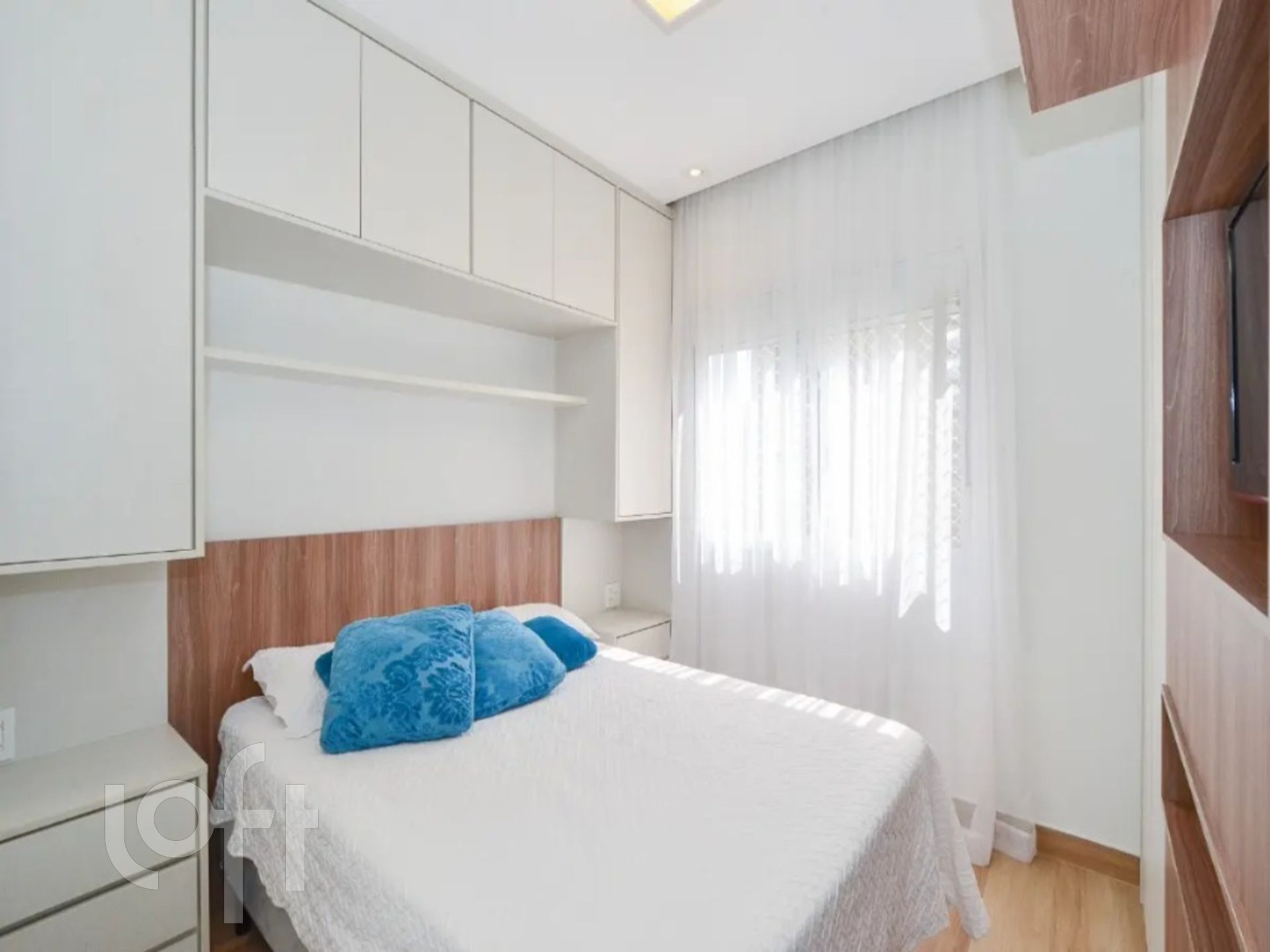 Apartamento à venda com 2 quartos, 68m² - Foto 27