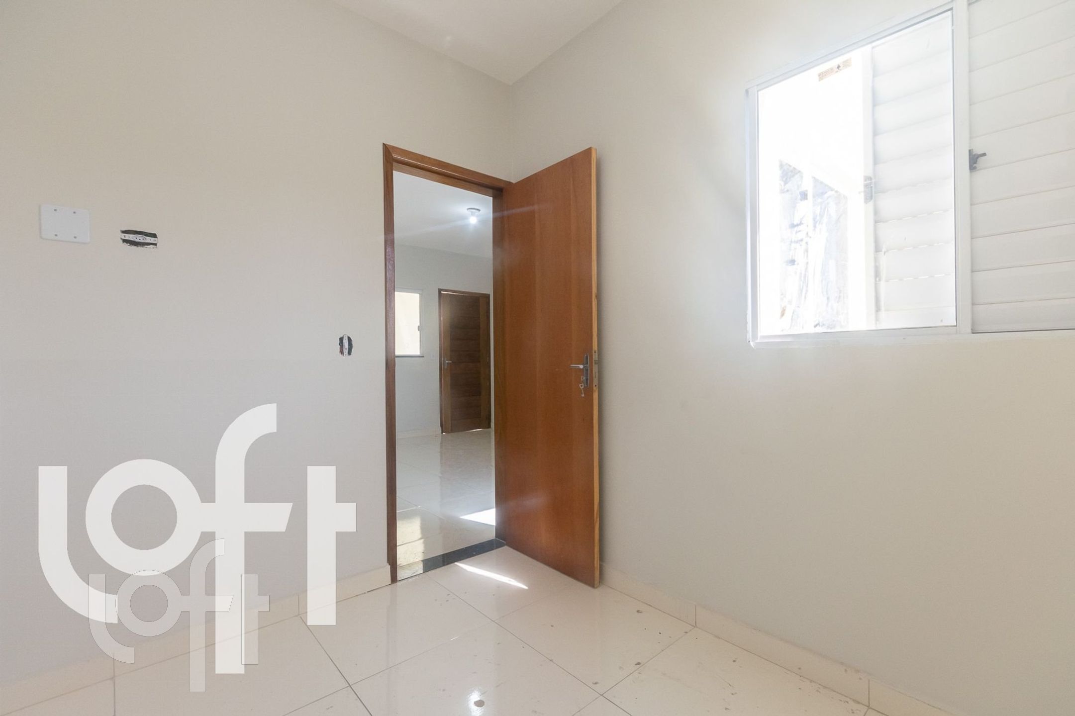 Apartamento à venda com 2 quartos, 40m² - Foto 6