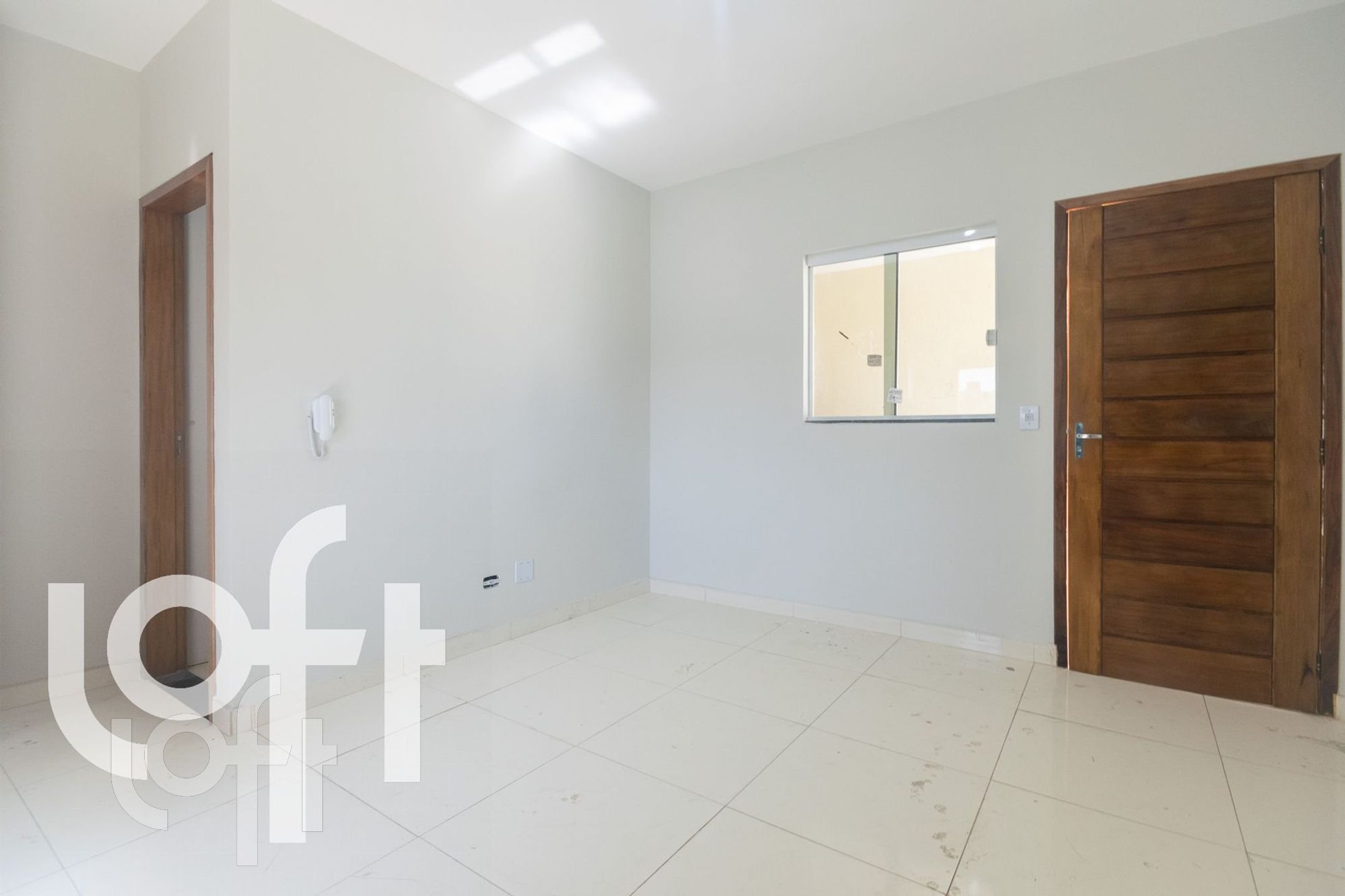 Apartamento à venda com 2 quartos, 40m² - Foto 15