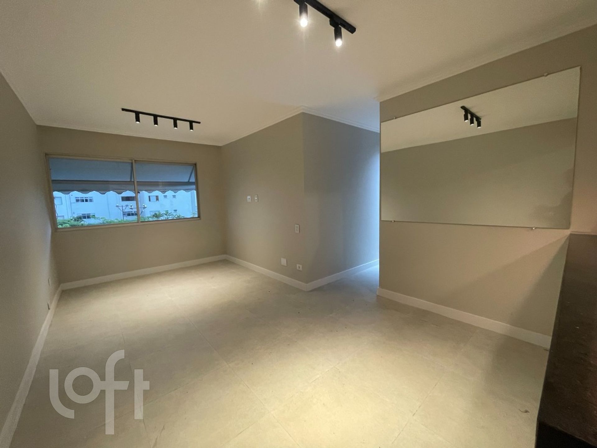 Apartamento à venda com 3 quartos, 76m² - Foto 10