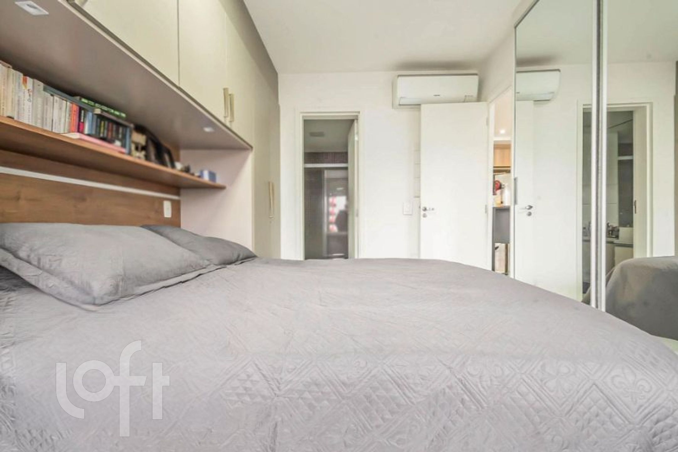 Apartamento à venda com 1 quarto, 75m² - Foto 8