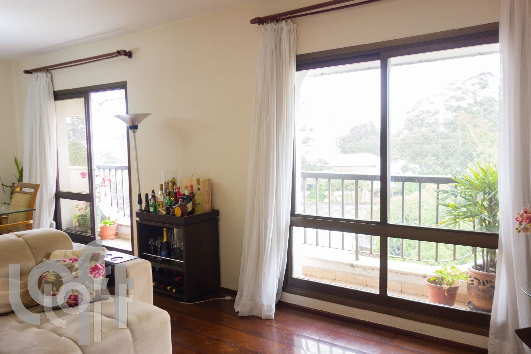 Apartamento à venda com 4 quartos, 145m² - Foto 17