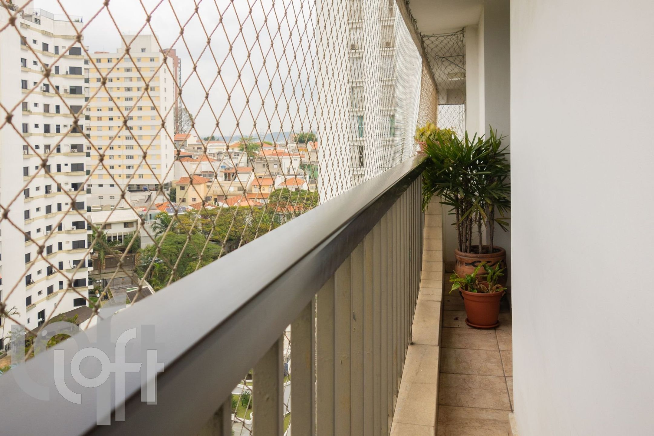 Apartamento à venda com 4 quartos, 145m² - Foto 15