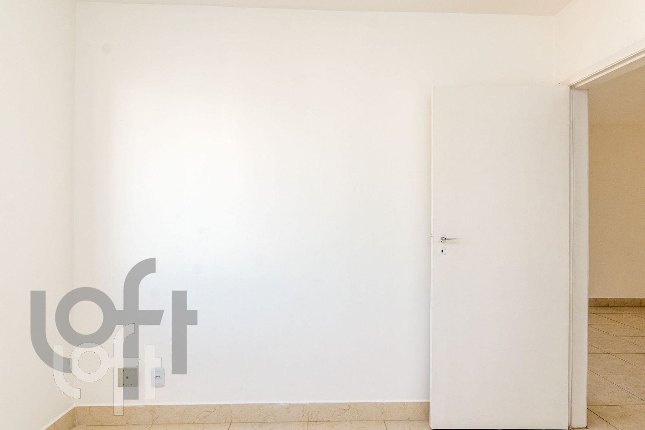 Apartamento à venda com 1 quarto, 42m² - Foto 4