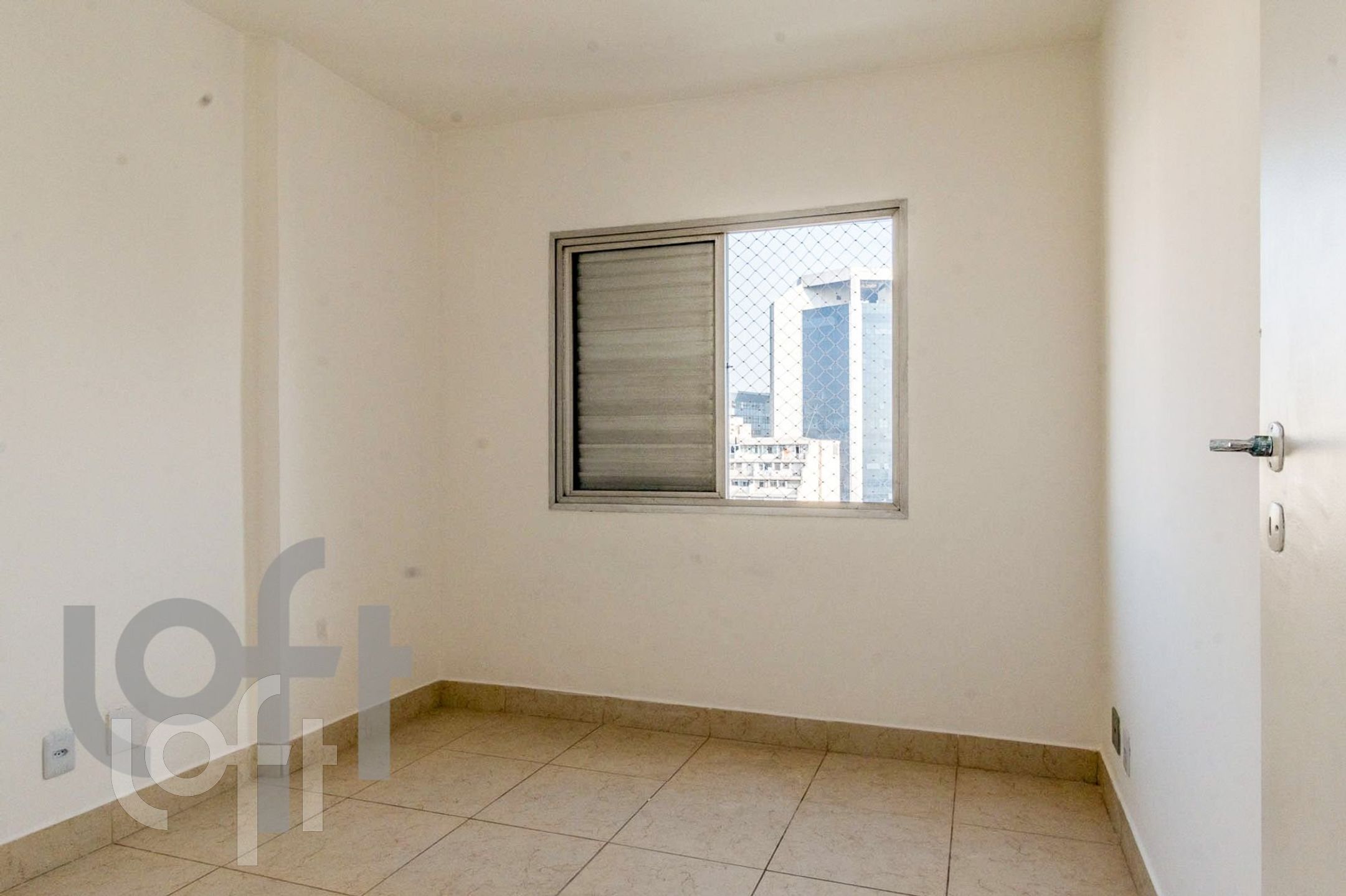 Apartamento à venda com 1 quarto, 42m² - Foto 7