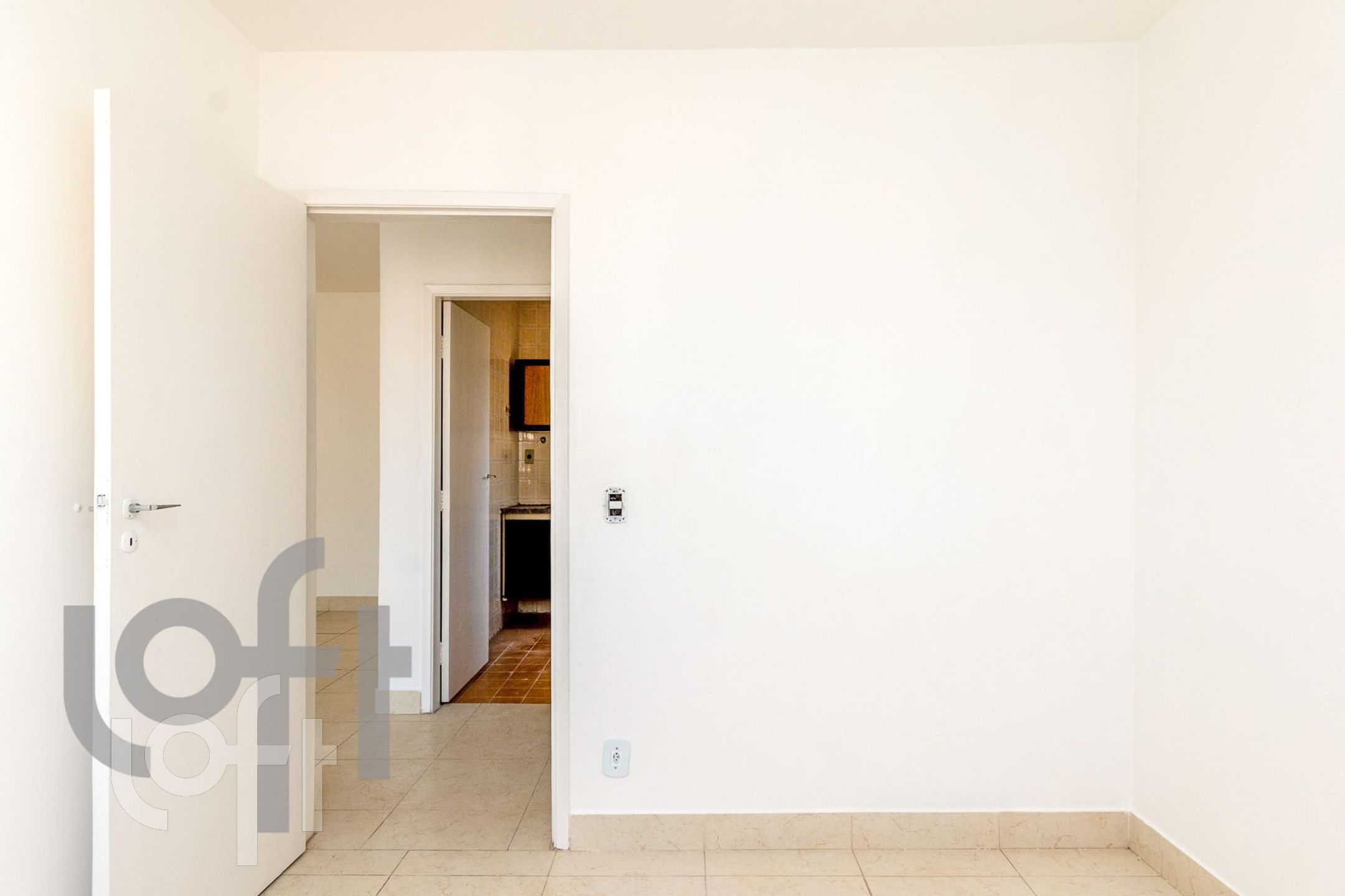 Apartamento à venda com 1 quarto, 42m² - Foto 6