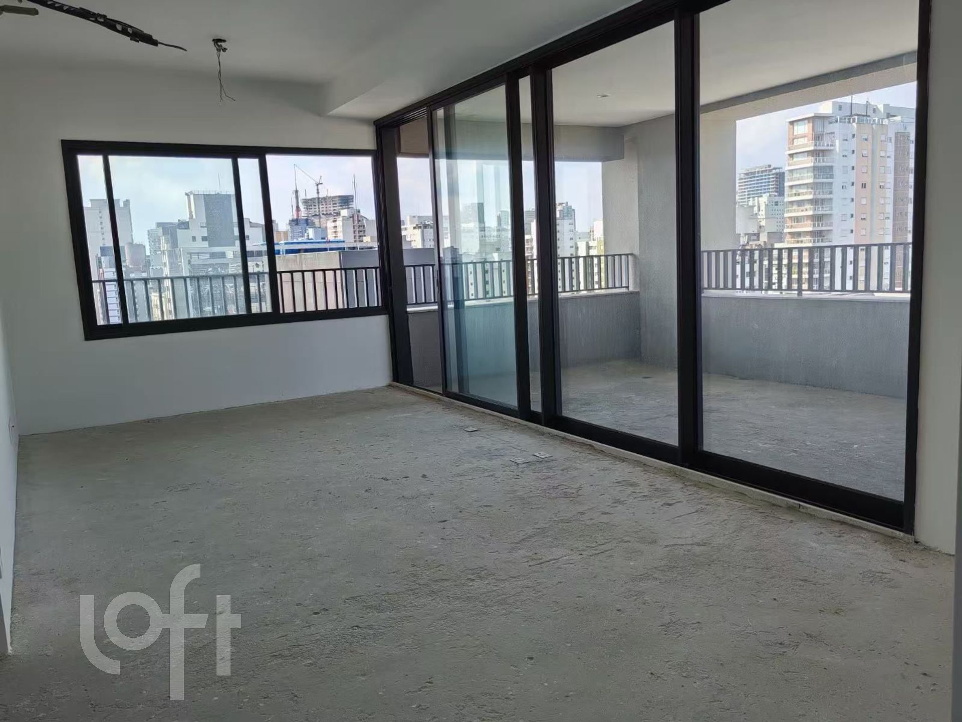 Apartamento à venda em Pinheiros com 172 m², 3 qua