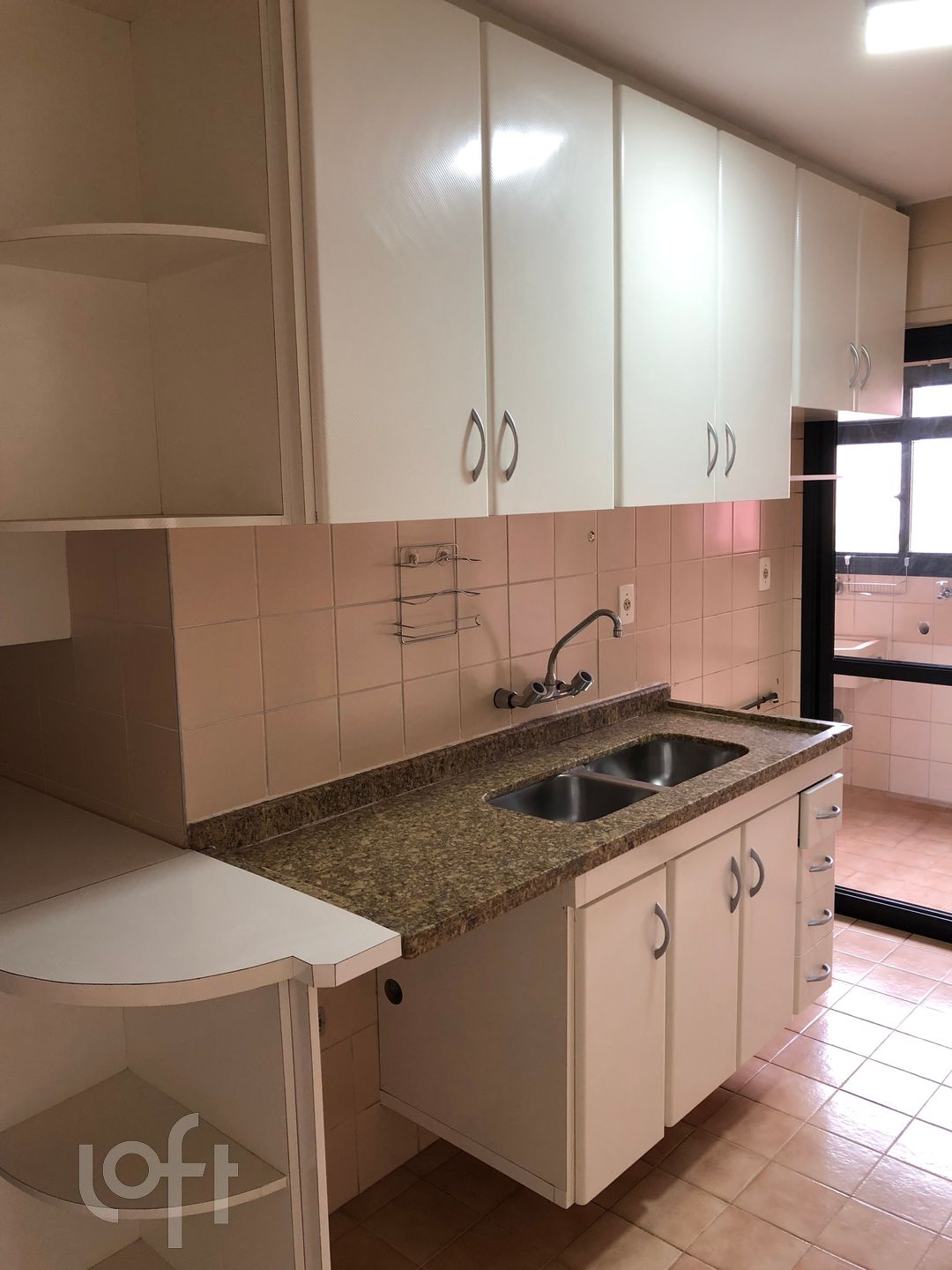 Apartamento à venda com 3 quartos, 108m² - Foto 4