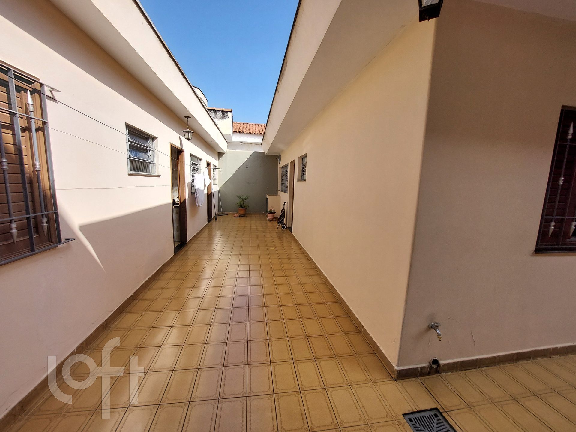 Casa à venda com 4 quartos, 174m² - Foto 25