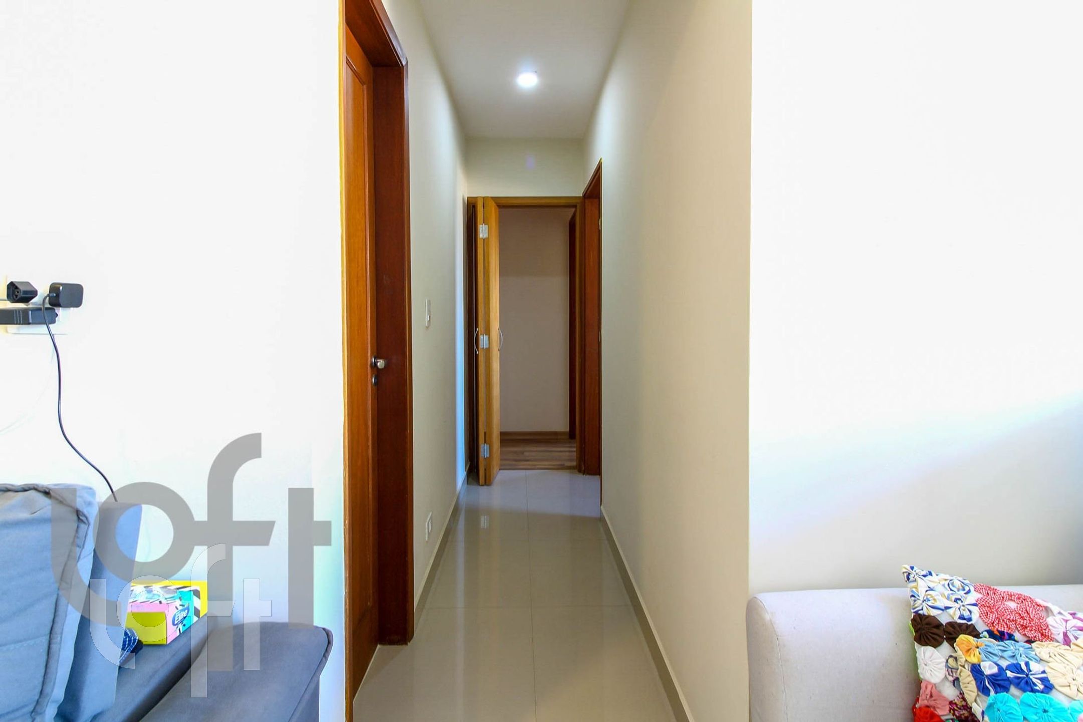 Apartamento à venda com 3 quartos, 226m² - Foto 18