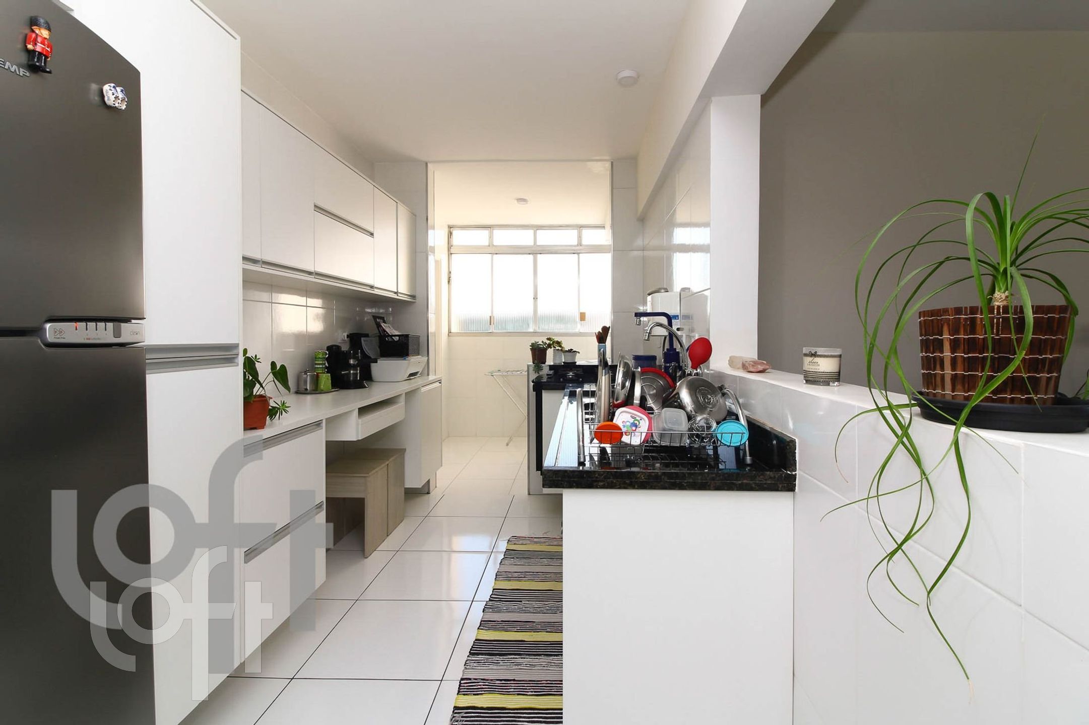 Apartamento à venda com 3 quartos, 226m² - Foto 30