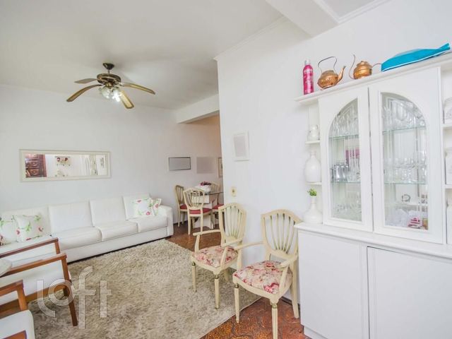 Casa com 260m², 3 dormitórios, 1 suíte, 4 vagas, Cristo Redentor em Porto Alegre