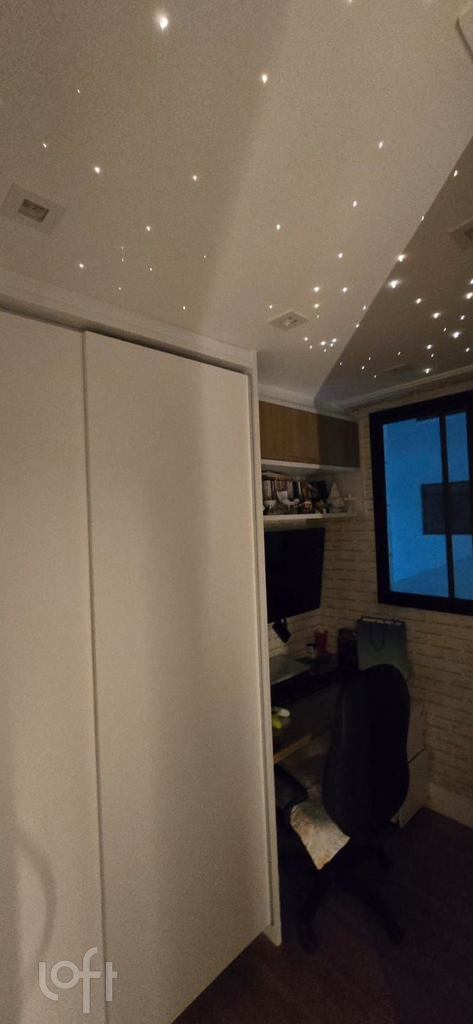 Apartamento à venda com 3 quartos, 76m² - Foto 25