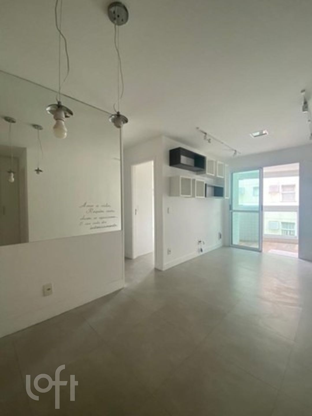 Apartamento à venda em Freguesia de Jacarepaguá com 64 m², 2 quartos, 1 vaga