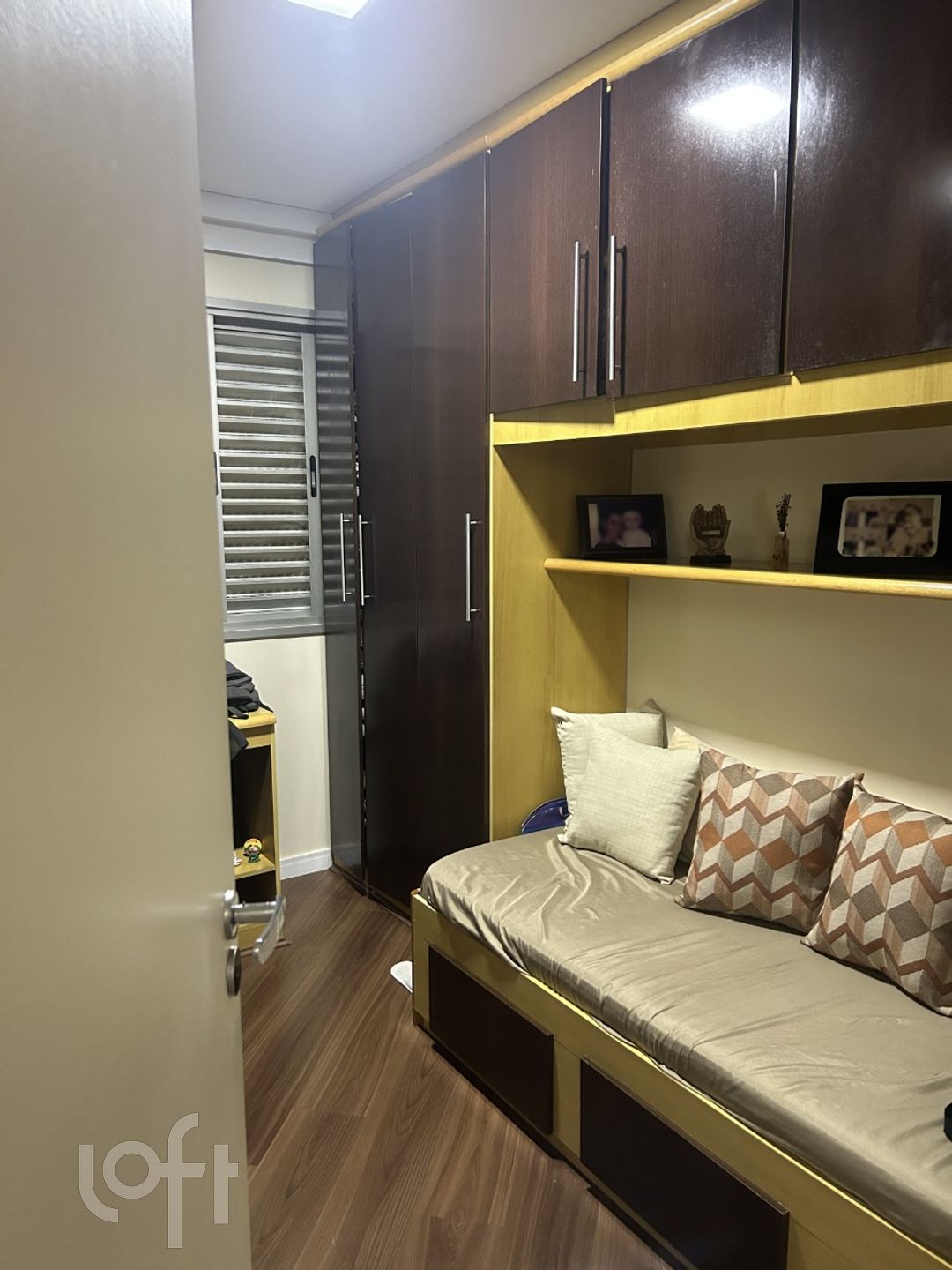 Apartamento à venda com 3 quartos, 75m² - Foto 11