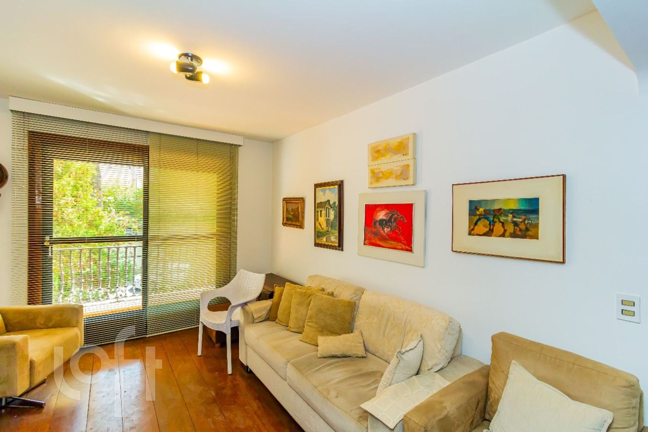 Apartamento à venda com 4 quartos, 105m² - Foto 1