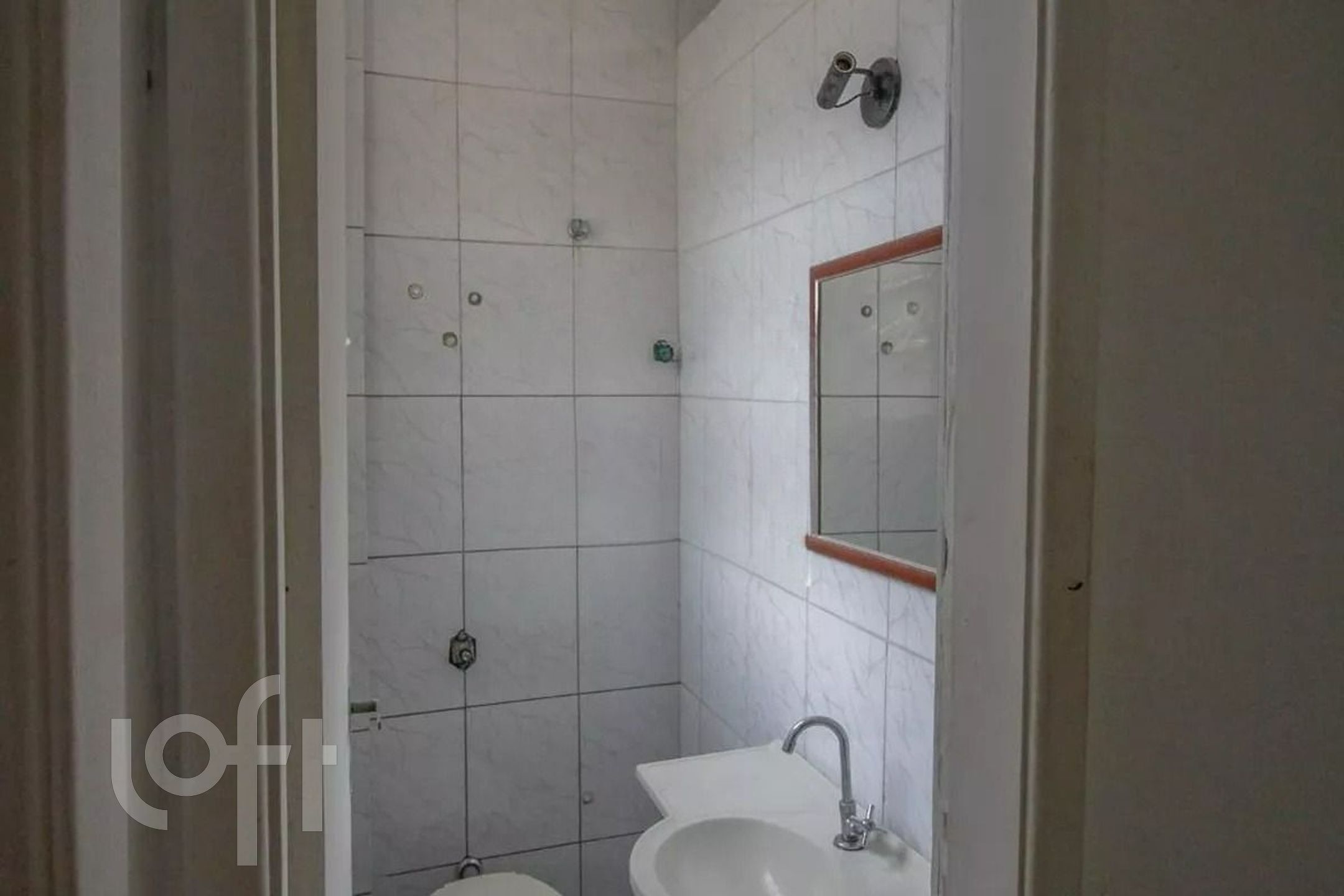 Apartamento à venda com 2 quartos, 70m² - Foto 8