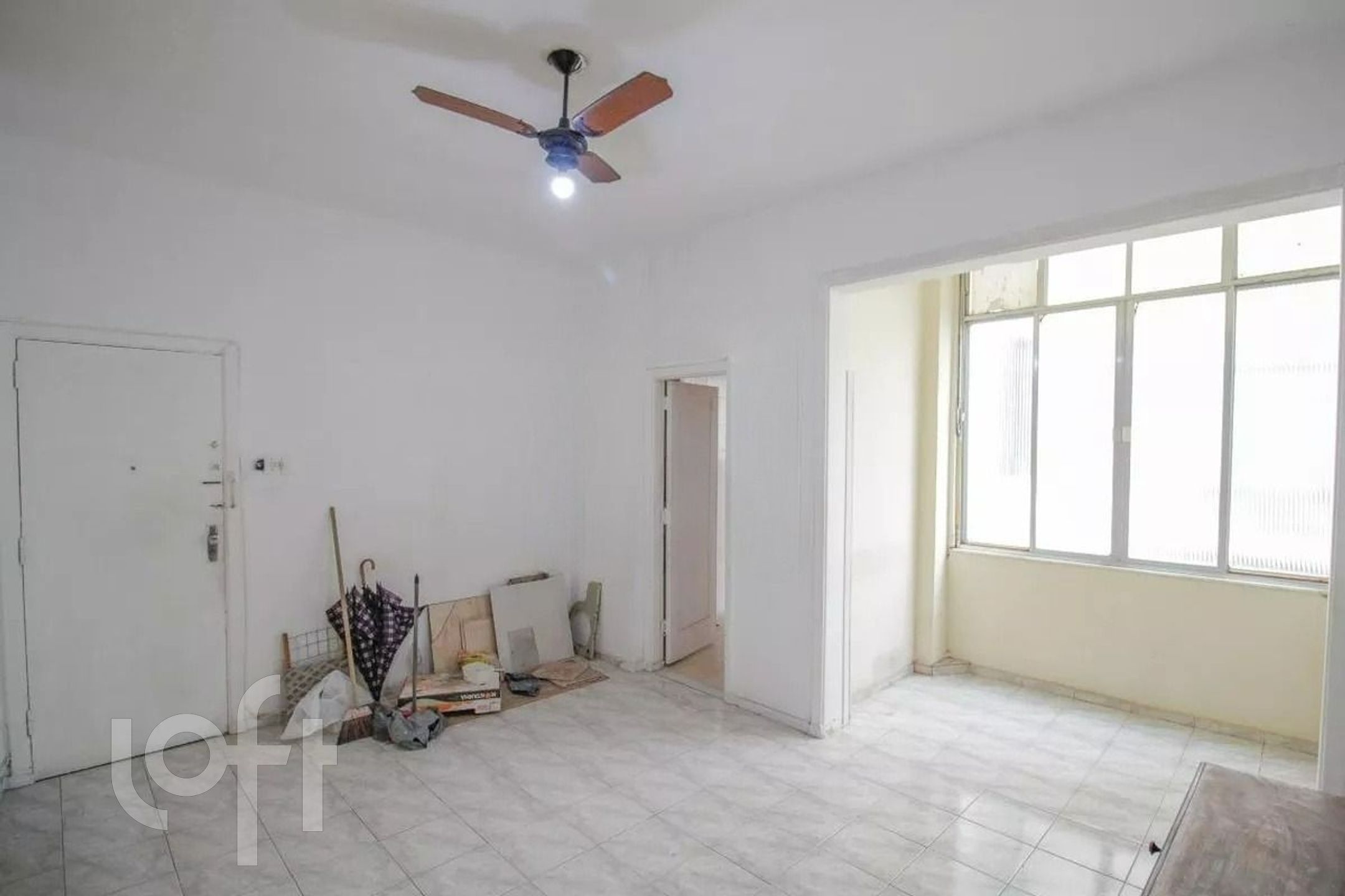 Apartamento à venda com 2 quartos, 70m² - Foto 5