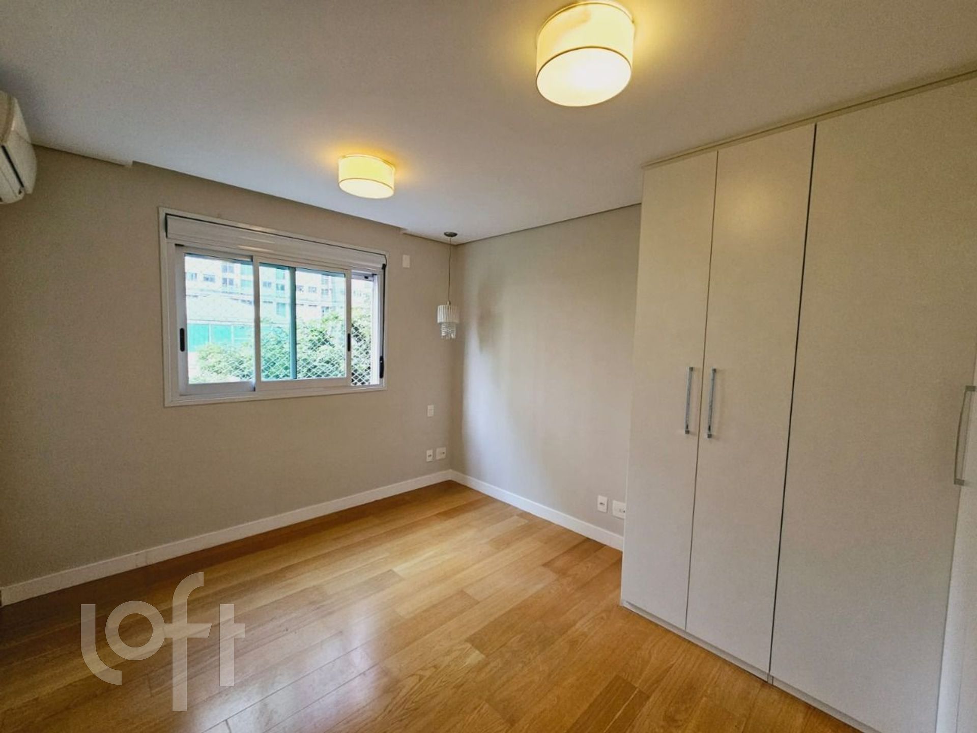 Apartamento à venda com 3 quartos, 223m² - Foto 15