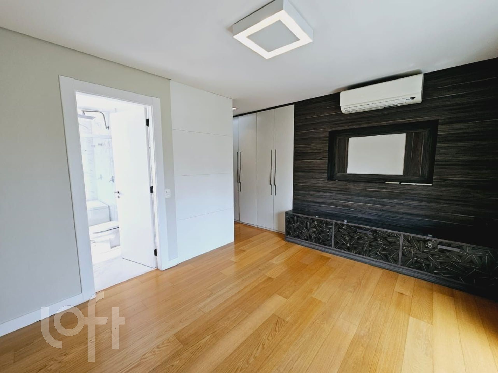 Apartamento à venda com 3 quartos, 223m² - Foto 13