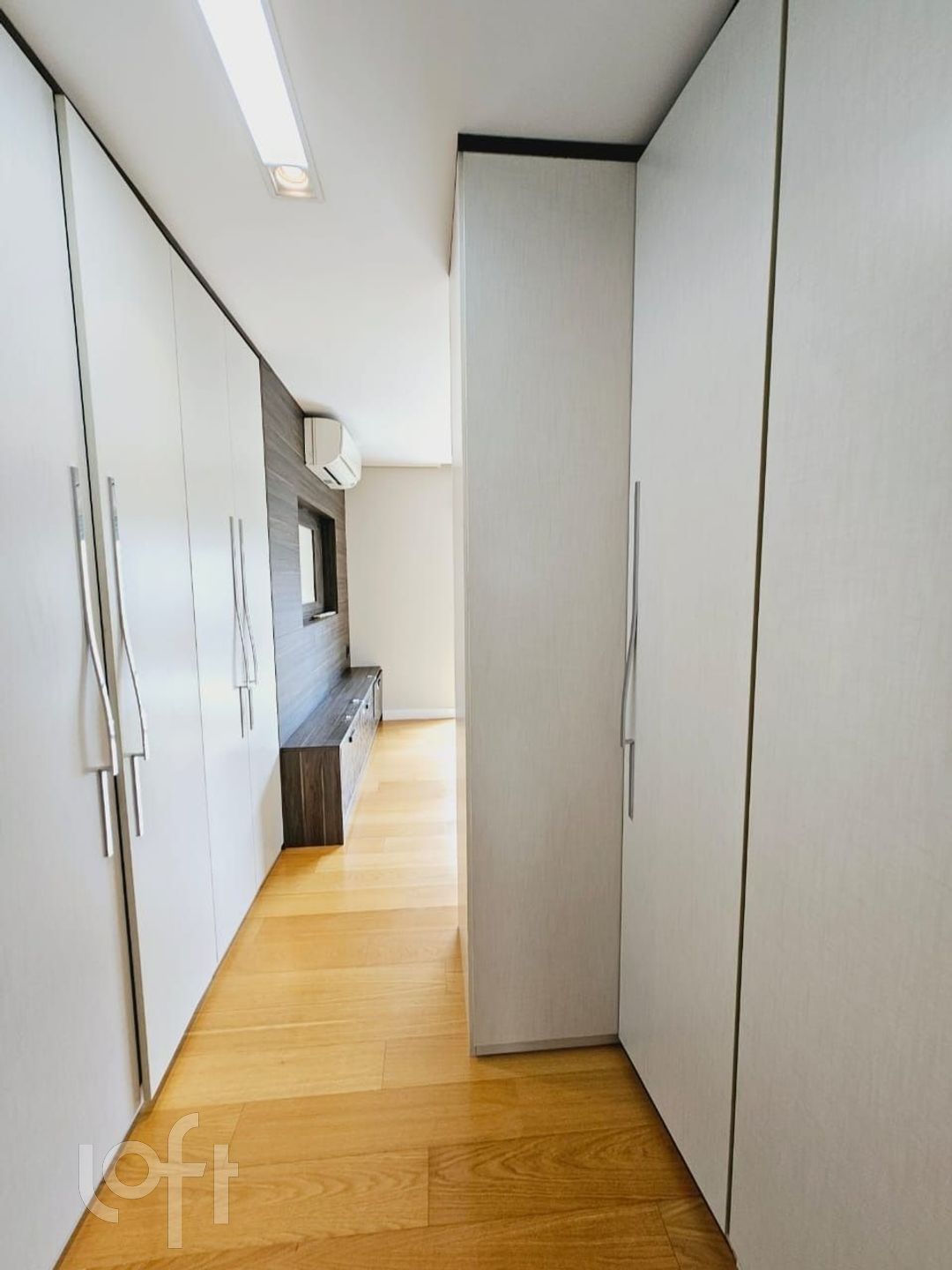 Apartamento à venda com 3 quartos, 223m² - Foto 14