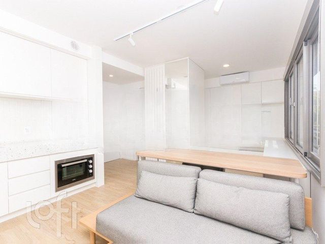 Apartamento com 33m², 1 dormitório, 1 vaga, Cidade Baixa em Porto Alegre