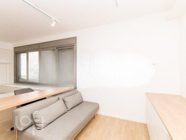 Apartamento com 33m², 1 dormitório, 1 vaga, Cidade Baixa em Porto Alegre