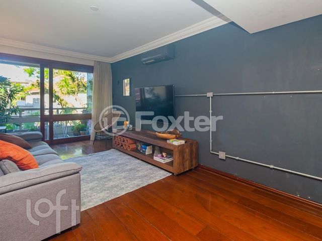 Apartamento com 211m², 2 dormitórios, 1 suíte, 2 vagas, Moinhos de Vento em Porto Alegre