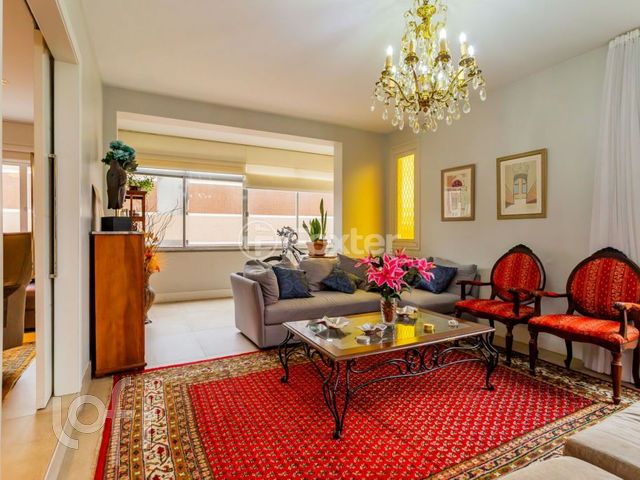 Apartamento com 209m², 3 dormitórios, 1 suíte, 2 vagas, Moinhos de Vento em Porto Alegre