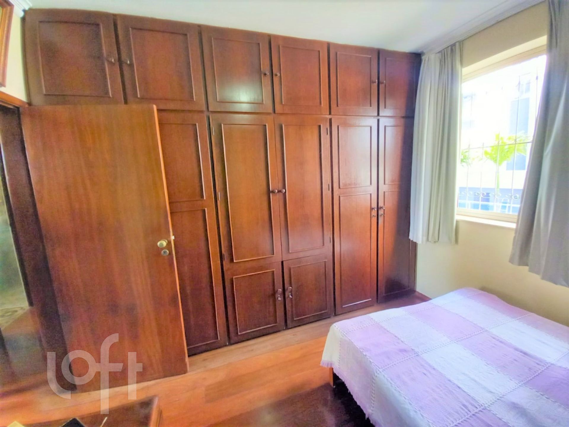 Apartamento à venda com 4 quartos, 205m² - Foto 9