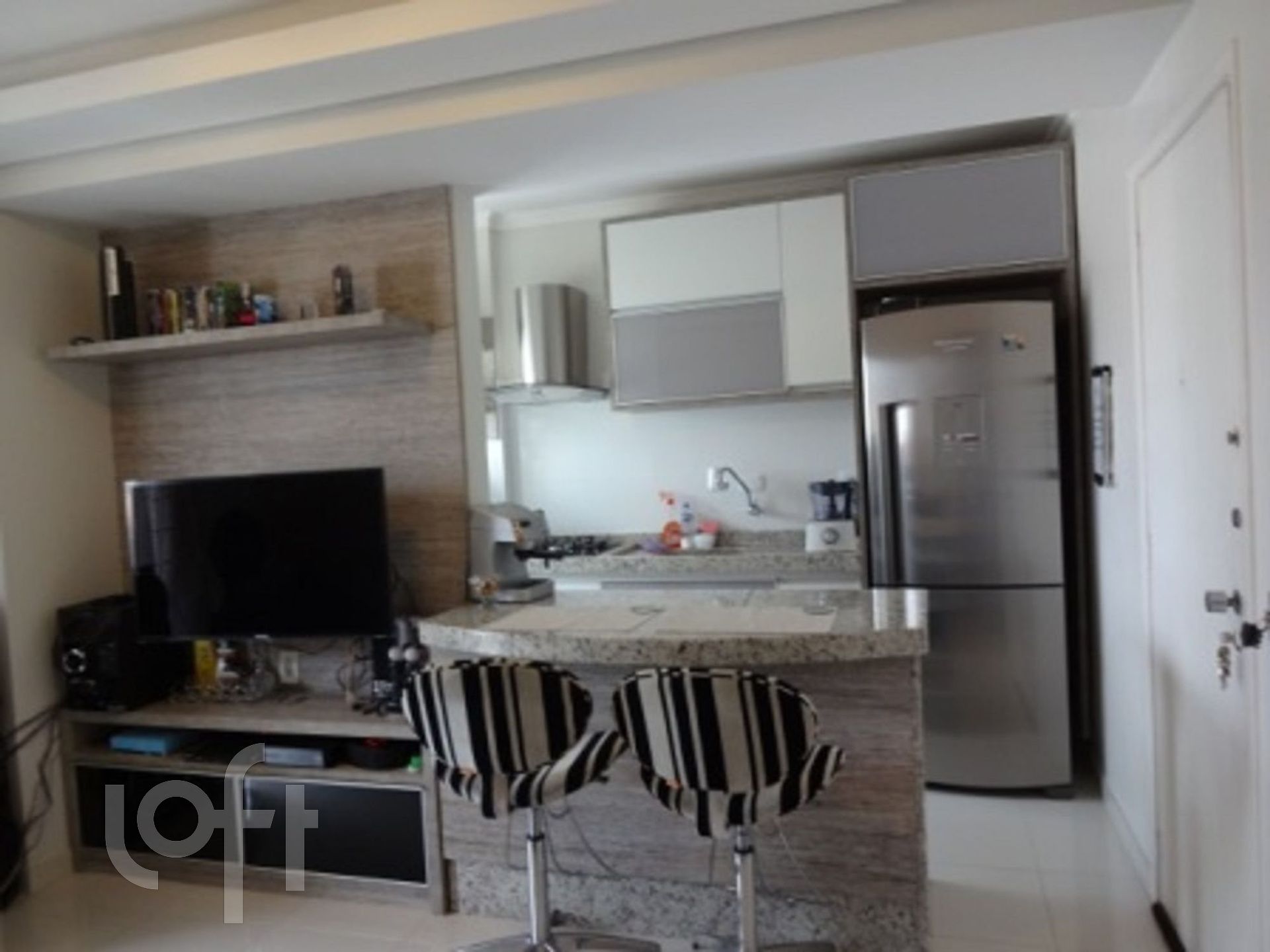 Apartamento à venda com 1 quarto, 36m² - Foto 6