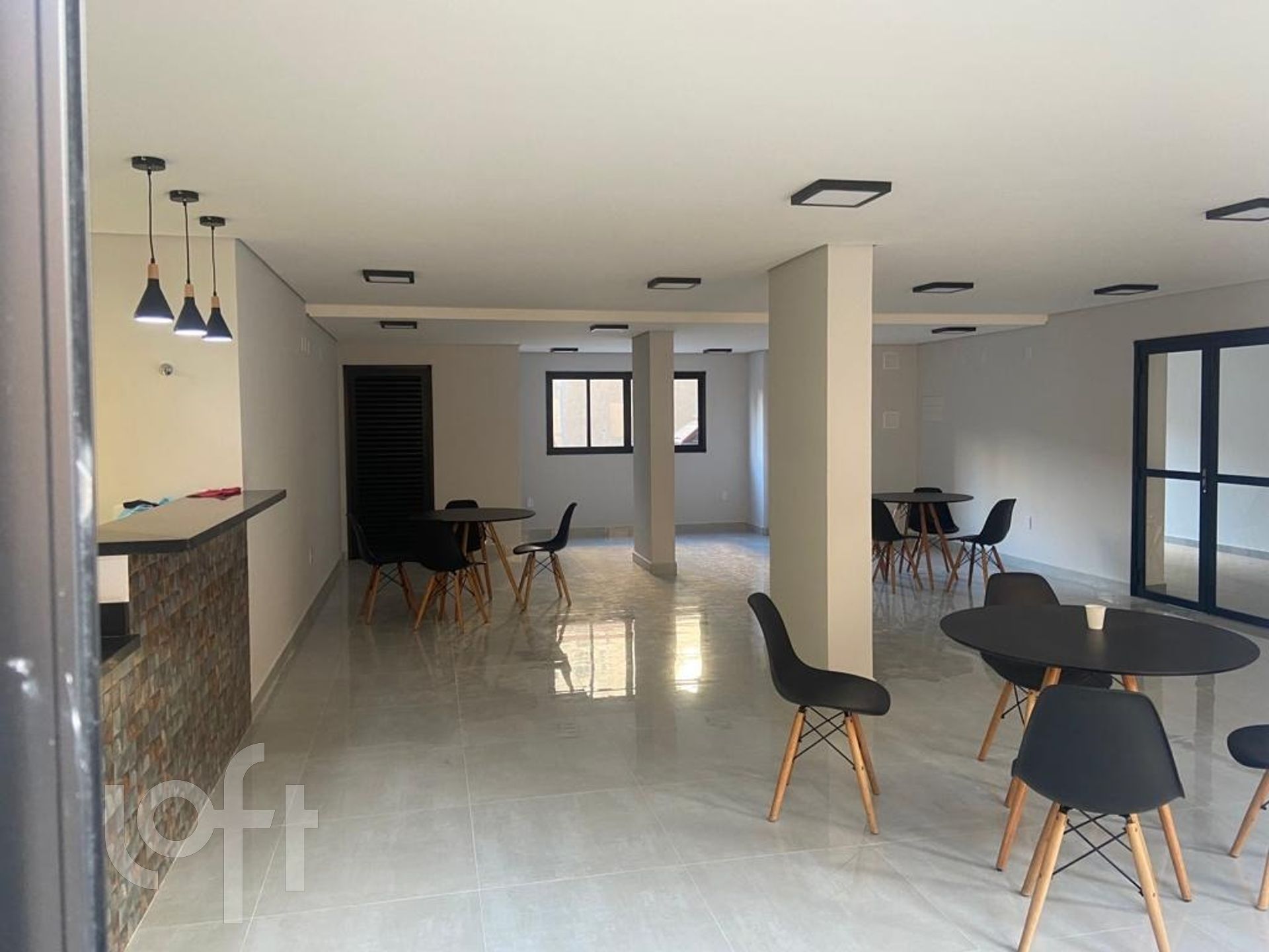 Apartamento à venda com 2 quartos, 41m² - Foto 12