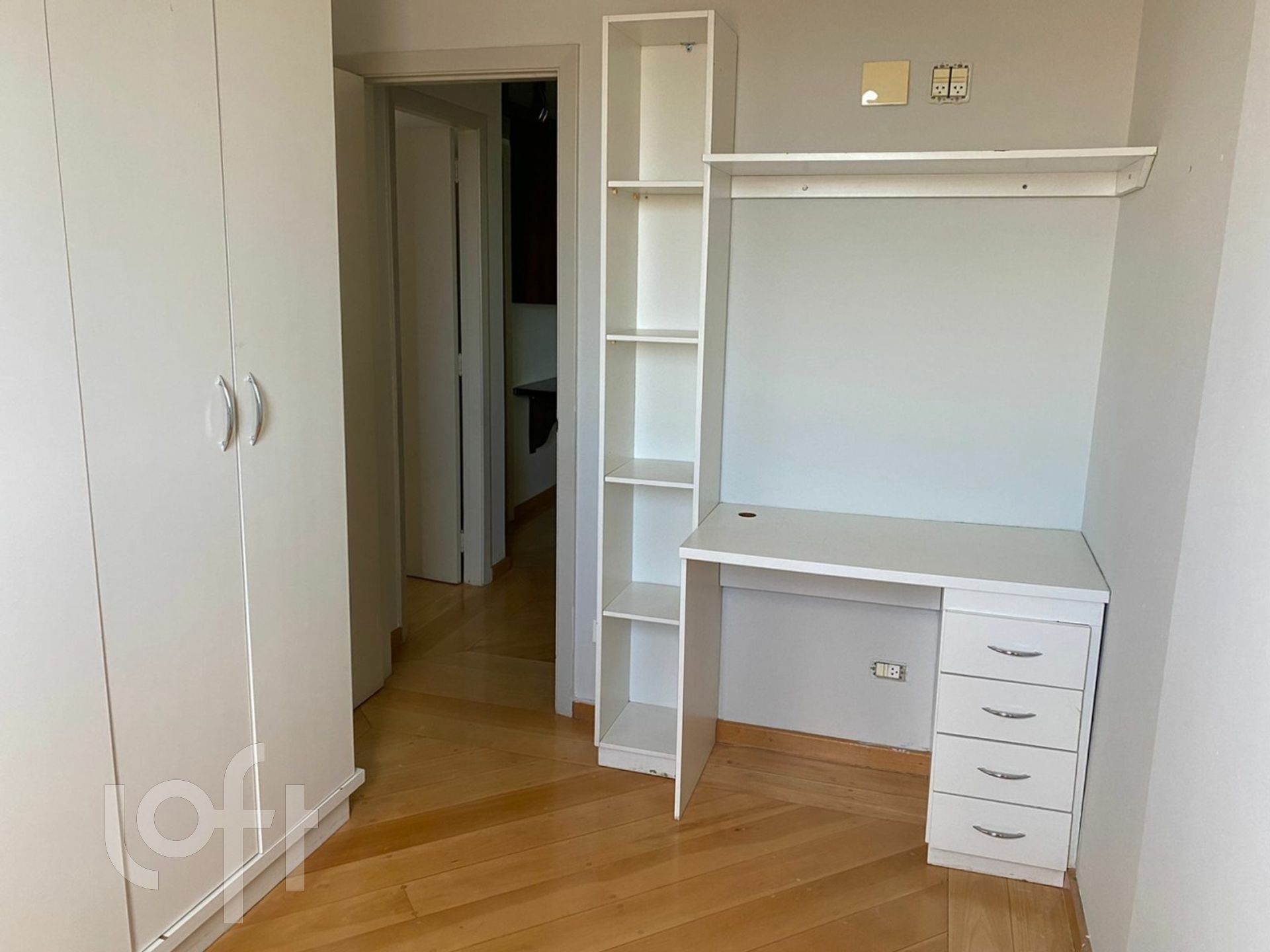 Apartamento à venda com 3 quartos, 82m² - Foto 2