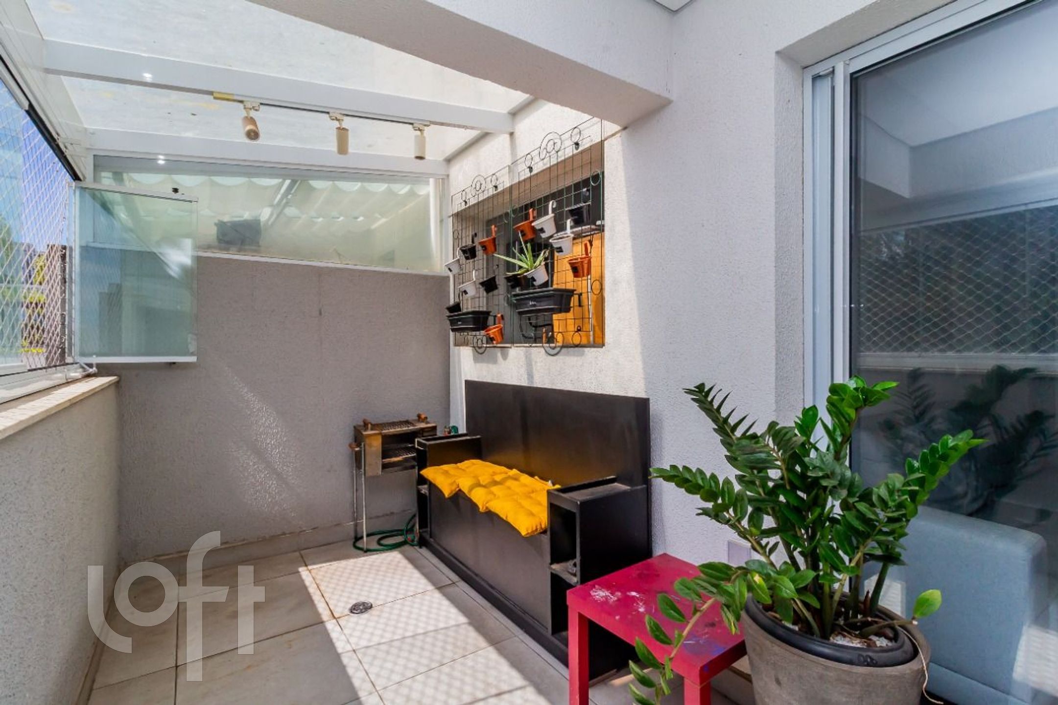 Apartamento à venda com 2 quartos, 73m² - Foto 6