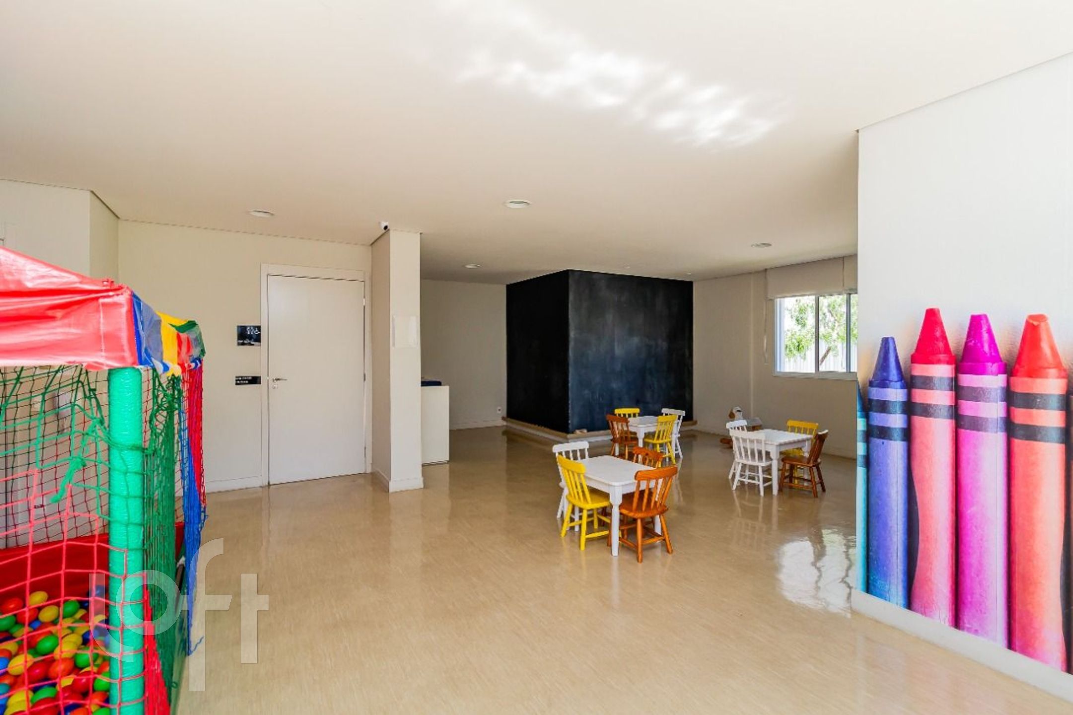 Apartamento à venda com 2 quartos, 73m² - Foto 55