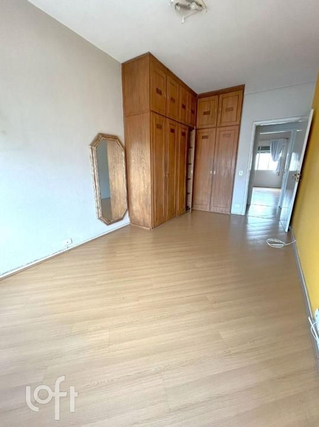 Apartamento à venda com 3 quartos, 182m² - Foto 10