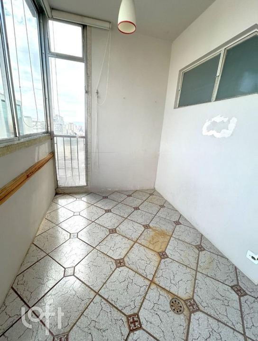 Apartamento à venda com 3 quartos, 182m² - Foto 25