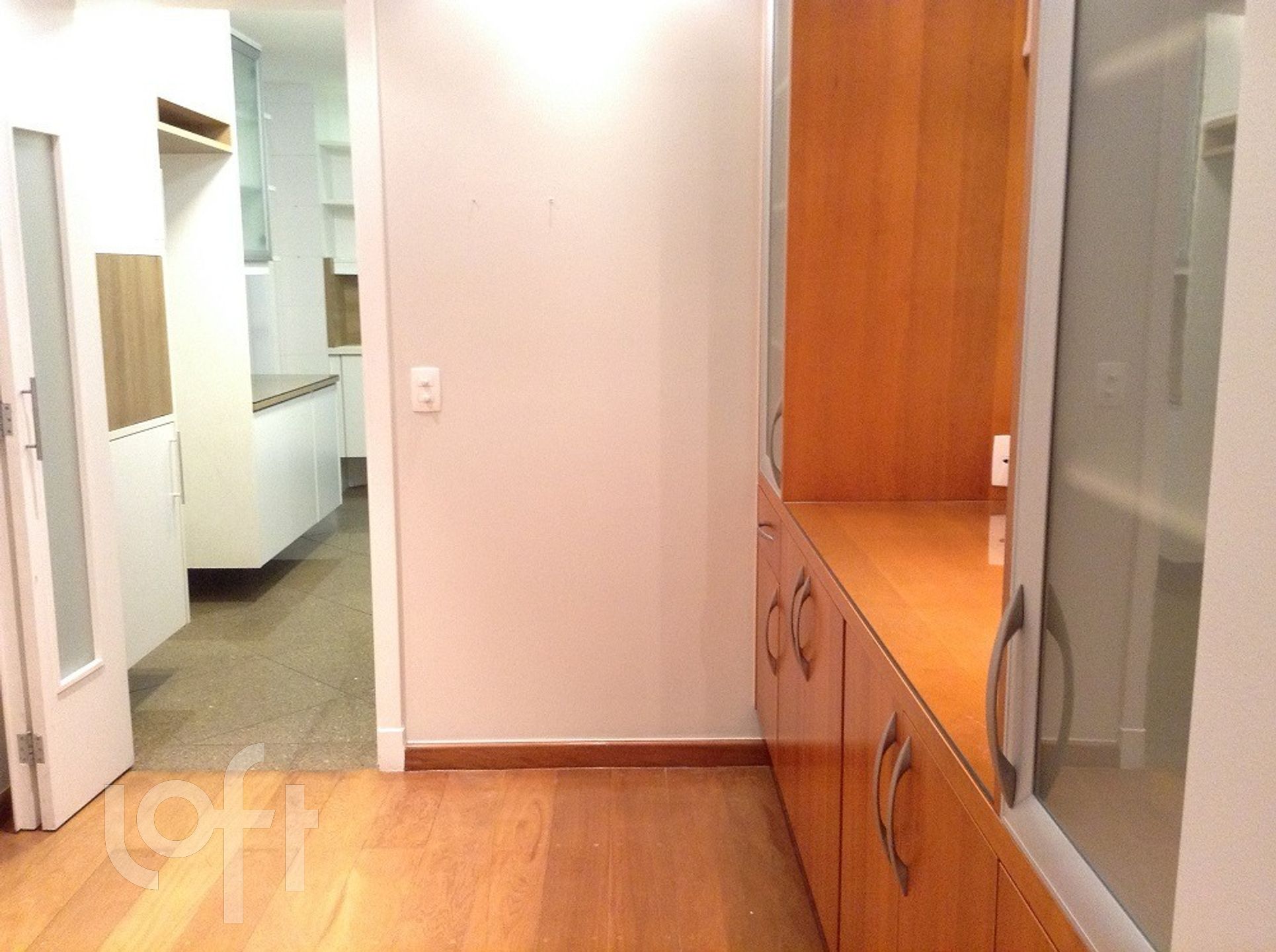 Apartamento à venda com 4 quartos, 165m² - Foto 6