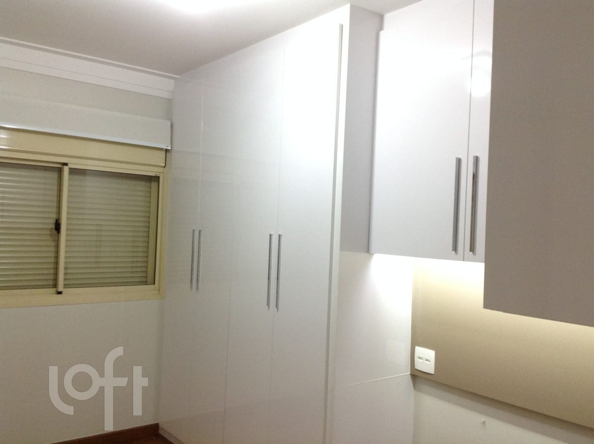 Apartamento à venda com 4 quartos, 165m² - Foto 19