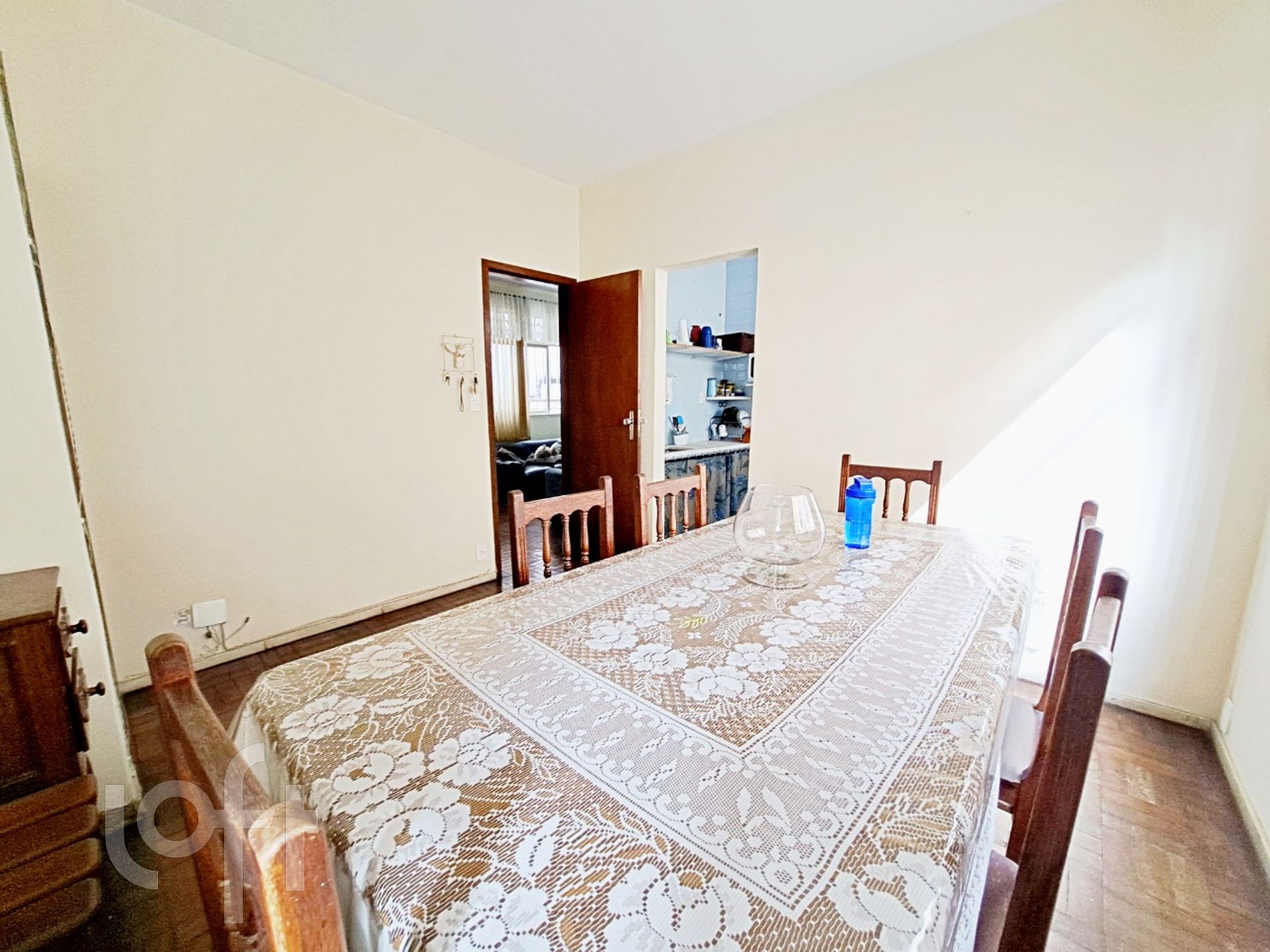 Apartamento à venda com 3 quartos, 110m² - Foto 8