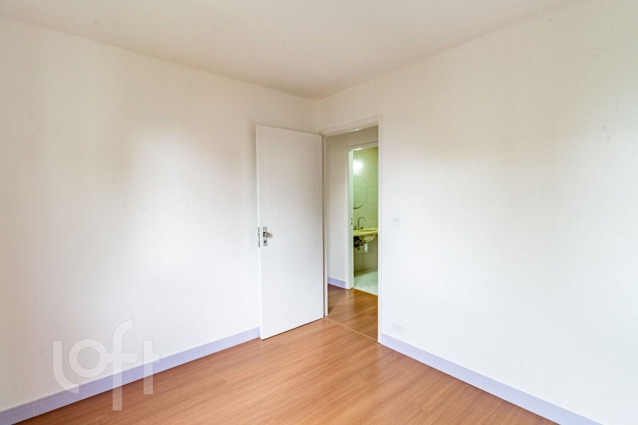 Apartamento à venda com 3 quartos, 80m² - Foto 17