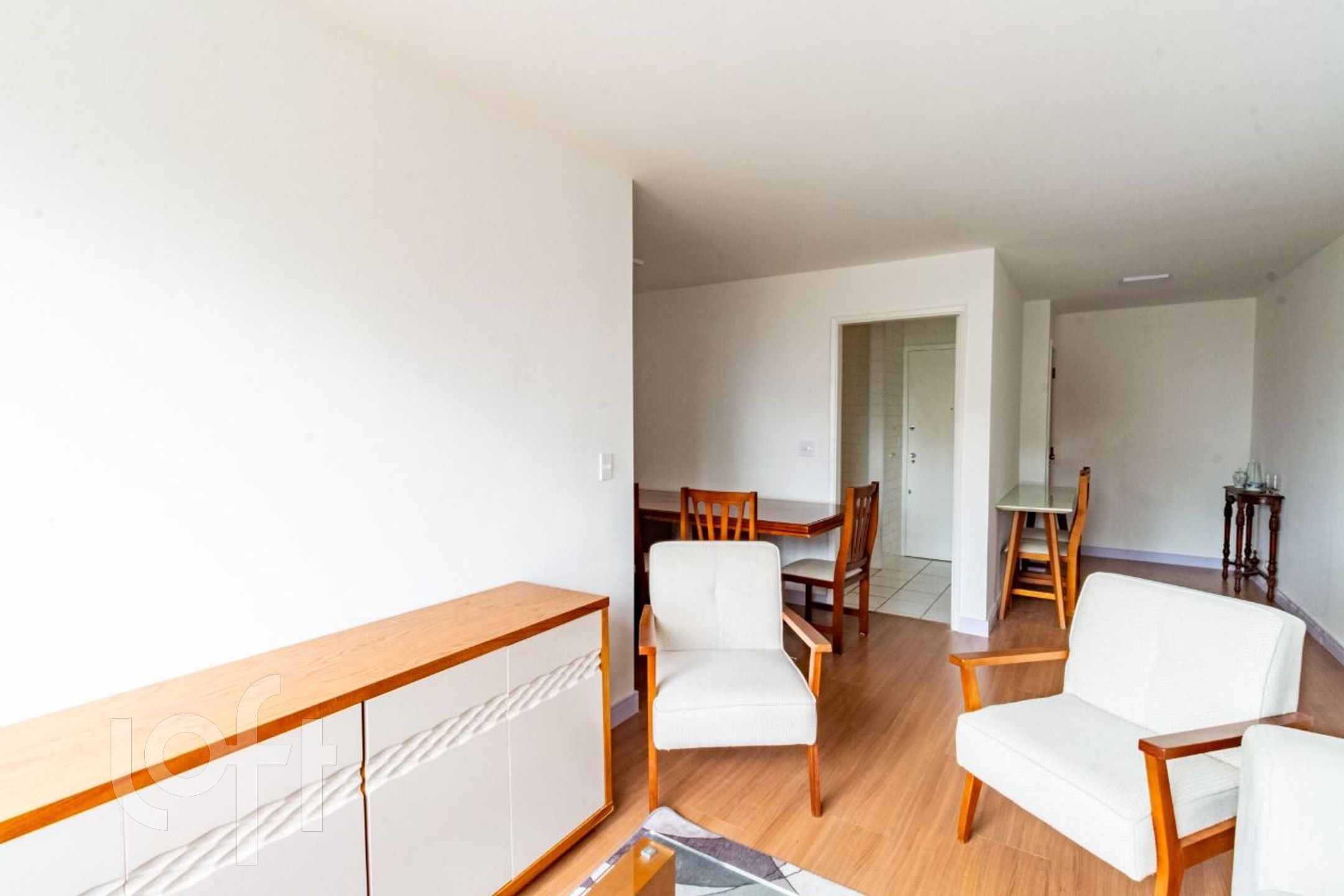 Apartamento à venda com 3 quartos, 80m² - Foto 3